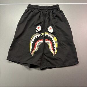 Black And Camo Shark Shorts Men Size Medium Great Condition